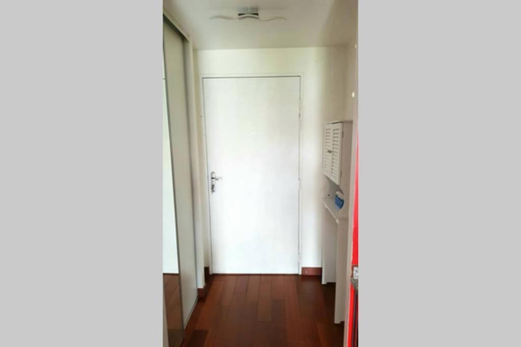 פואסי Superbe Studio De 30M2 Proche De Paris מראה חיצוני תמונה